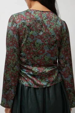 Hot Vienna Top in Wine Garden Collections|Clothing