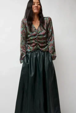 Hot Vienna Top in Wine Garden Collections|Clothing