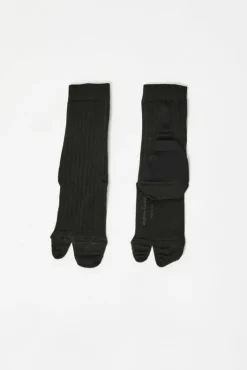 Best Viscose Tabi Socks in Black Collections|Accessories