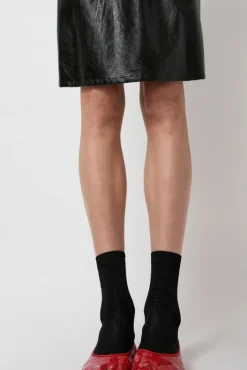Best Viscose Tabi Socks in Black Collections|Accessories