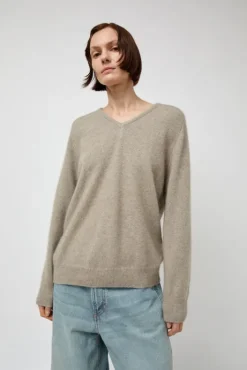 Online V-Neck Knit in Beige Sweaters|Clothing