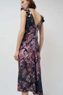 Discount V Neck Sequin Dress in Purple Landscape Holiday Gift Guide|Dresses