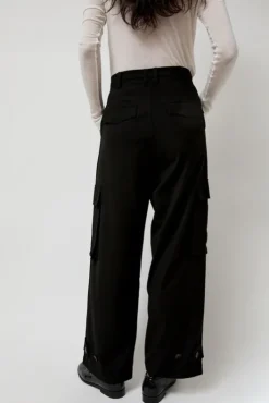 Best Wool Blend Cargo Pants in Black Collections|Shorts & Pants