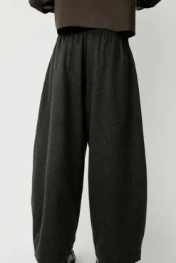 Best Wool Curved Pants in Java Collections|Shorts & Pants
