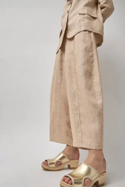 Clearance Alexis Clog on Mid Heel in Gold Sale Clogs|Collections